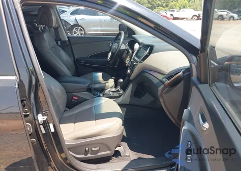 2017 Hyundai Santa Fe Sport 2.0T Ultimate z USA, uszkodzony, nr VIN 5XYZWDLAXHG468308